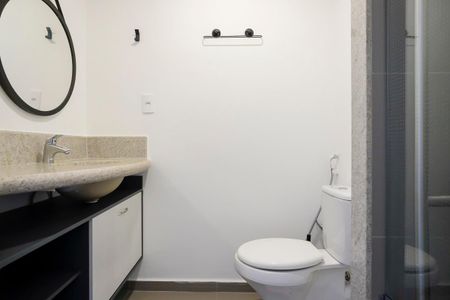 Banheiro de kitnet/studio para alugar com 1 quarto, 19m² em Santa Paula, São Caetano do Sul