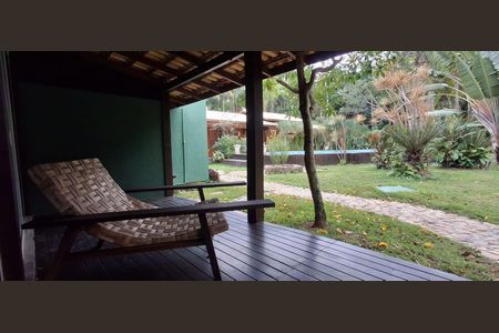 Área externa de casa para alugar com 3 quartos, 310m² em Rio Tavares, Florianópolis
