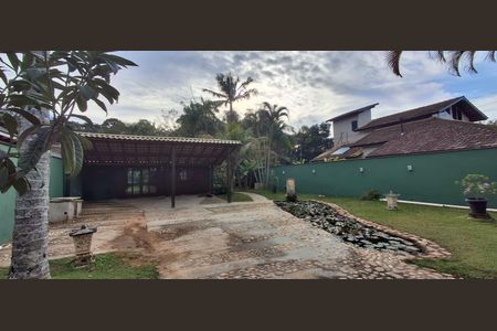 Área externa de casa para alugar com 3 quartos, 310m² em Rio Tavares, Florianópolis