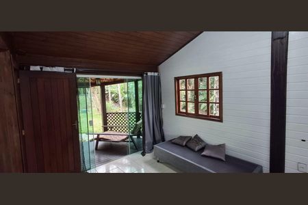 Sala de casa para alugar com 3 quartos, 310m² em Rio Tavares, Florianópolis