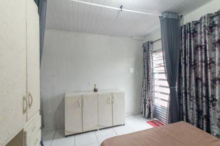 Studio para alugar com 35m², 1 quarto e sem vaga Studio para alugar com 35m², 1 quarto e sem vagaSala/Quarto