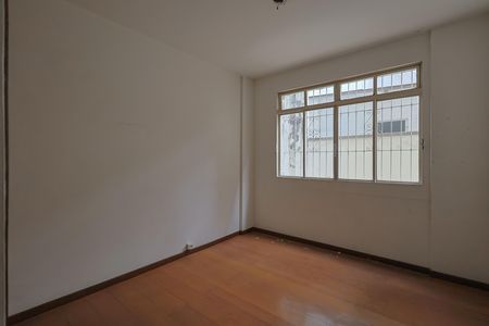 Quarto 2 de apartamento à venda com 4 quartos, 255m² em Santo Antônio, Belo Horizonte