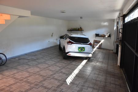 ampla garagem de casa à venda com 3 quartos, 288m² em Jardim da Serra, Jundiaí