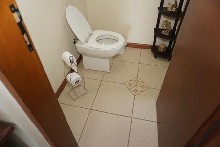Casa de condomínio para alugar com 300m², 4 quartos e 2 vagasBanheiro