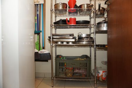 Casa de condomínio para alugar com 300m², 4 quartos e 2 vagasDespensa