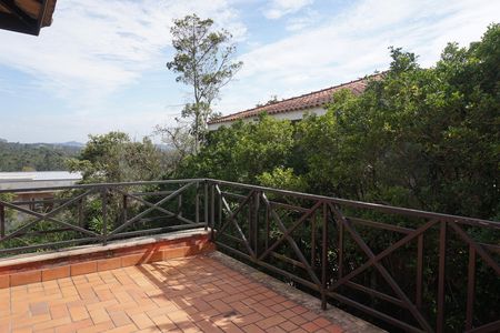 Varanda da Sala de casa de condomínio para alugar com 4 quartos, 300m² em Jardim Indaia, Embu das Artes