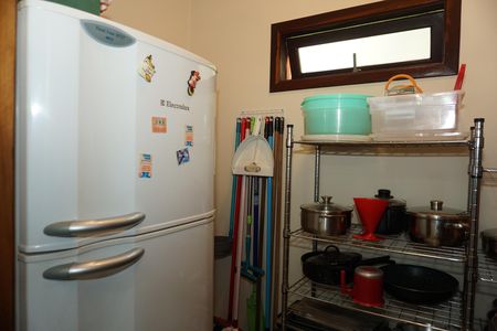 Casa de condomínio para alugar com 300m², 4 quartos e 2 vagasDespensa