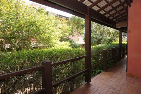 Casa de condomínio para alugar com 300m², 4 quartos e 2 vagasVaranda