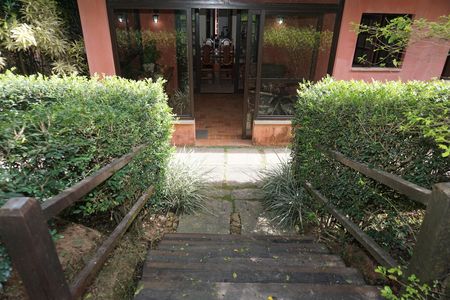 Casa de condomínio para alugar com 300m², 4 quartos e 2 vagasÁrea externa