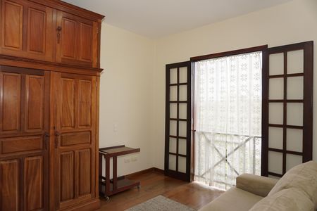 Casa de condomínio para alugar com 300m², 4 quartos e 2 vagasQuarto Suíte