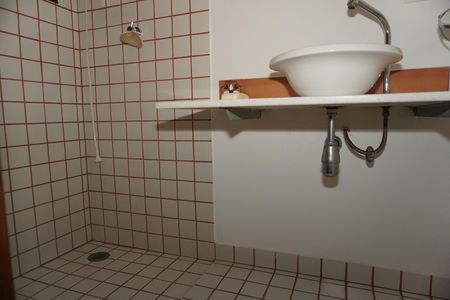 Casa de condomínio para alugar com 300m², 4 quartos e 2 vagasQuarto 4 - Suíte