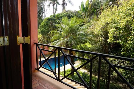 Casa de condomínio para alugar com 300m², 4 quartos e 2 vagasVaranda