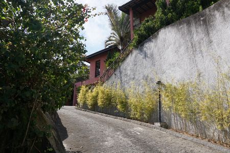Casa de condomínio para alugar com 300m², 4 quartos e 2 vagasÁrea externa