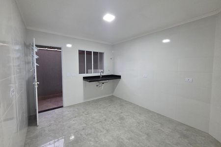 Cozinha de casa de condomínio para alugar com 2 quartos, 56m² em Sítio do Campo, Praia Grande