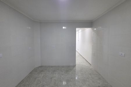 Cozinha de casa de condomínio para alugar com 2 quartos, 56m² em Sítio do Campo, Praia Grande