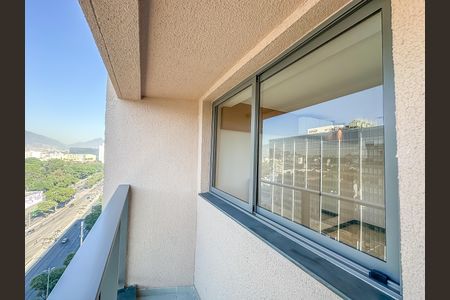 Apartamento para alugar com 60m², 2 quartos e sem vaga