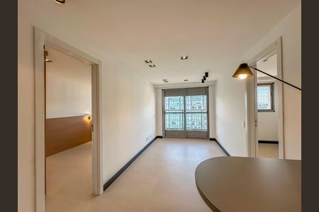 Apartamento para alugar com 60m², 2 quartos e sem vaga
