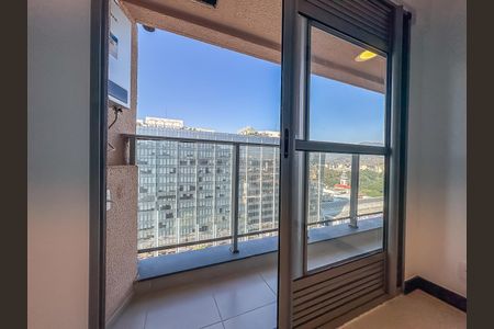 Apartamento para alugar com 60m², 2 quartos e sem vaga