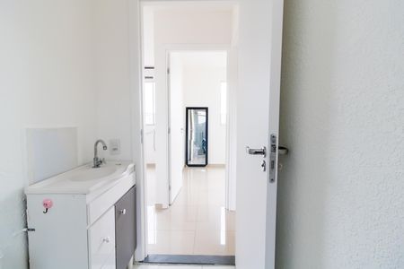 Apartamento para alugar com 42m², 2 quartos e 1 vaga Apartamento para alugar com 42m², 2 quartos e 1 vagaBanheiro