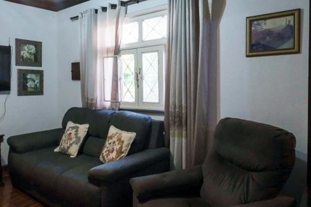 Sala de casa para alugar com 2 quartos, 100m² em Centro, Mesquita