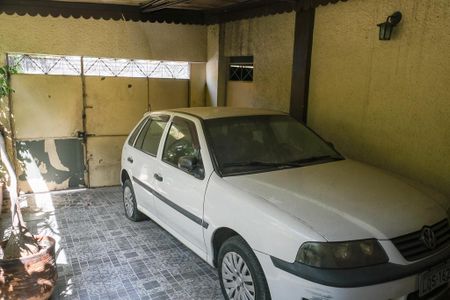 Garagem de casa para alugar com 2 quartos, 100m² em Centro, Mesquita