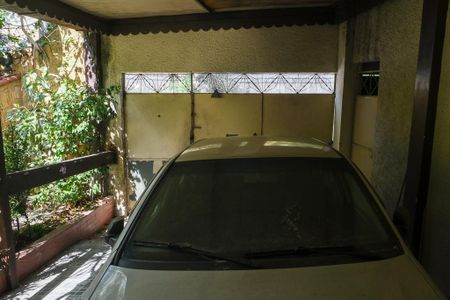 Garagem de casa para alugar com 2 quartos, 100m² em Centro, Mesquita