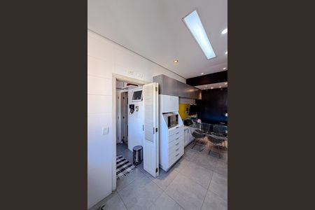 Cozinha de apartamento para alugar com 3 quartos, 135m² em Vila Mariana, São Paulo