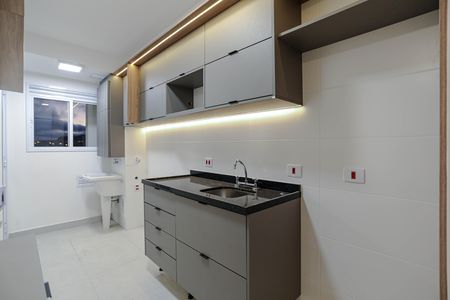 Apartamento para alugar com 57m², 2 quartos e 2 vagasCozinha