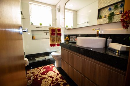 Apartamento à venda com 149m², 3 quartos e 1 vaga Apartamento à venda com 149m², 3 quartos e 1 vagaBanheiro Social