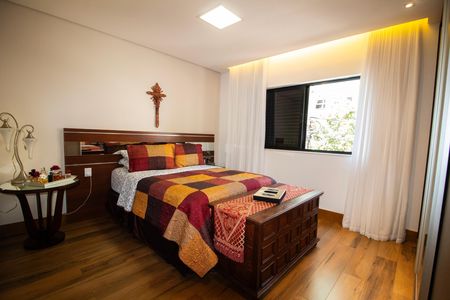 Apartamento à venda com 149m², 3 quartos e 1 vaga Apartamento à venda com 149m², 3 quartos e 1 vagaQuarto 02 - Suite