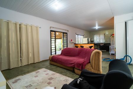 Casa para alugar com 200m², 1 quarto e 5 vagas Casa para alugar com 200m², 1 quarto e 5 vagasSala