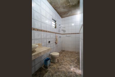 Casa para alugar com 200m², 1 quarto e 5 vagas Casa para alugar com 200m², 1 quarto e 5 vagasBanheiro