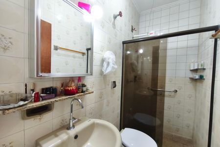 Banheiro de casa para alugar com 2 quartos, 120m² em Jardim do Lago Continuacao, Campinas