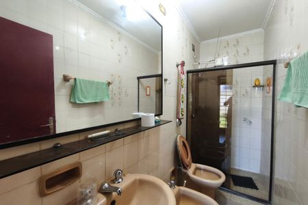 Casa para alugar com 120m², 2 quartos e 3 vagas Casa para alugar com 120m², 2 quartos e 3 vagasBanheiro