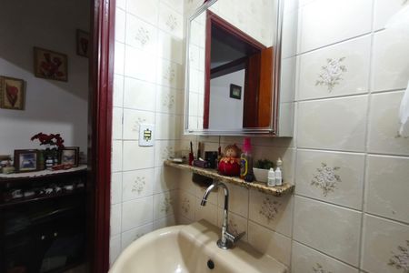 Casa para alugar com 120m², 2 quartos e 3 vagas Casa para alugar com 120m², 2 quartos e 3 vagasBanheiro