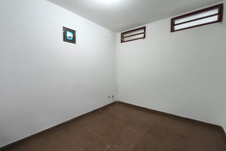 Quarto 2 de casa para alugar com 2 quartos, 120m² em Jardim do Lago Continuacao, Campinas