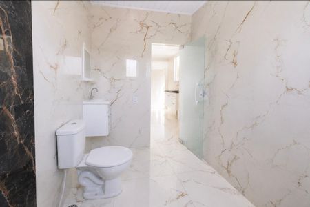 Casa para alugar com 67m², 1 quarto e sem vaga Casa para alugar com 67m², 1 quarto e sem vagaBanheiro