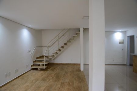 SALA (CASA 2) de casa à venda com 4 quartos, 250m² em Jardim Joao Xxiii, São Paulo