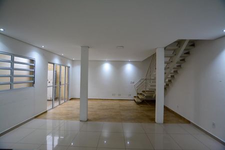 SALA (CASA 2) de casa à venda com 4 quartos, 250m² em Jardim Joao Xxiii, São Paulo
