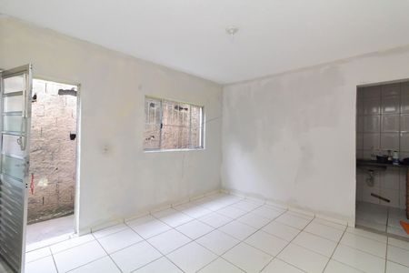 Sala de casa para alugar com 1 quarto, 45m² em Jardim Casa Pintada, São Paulo
