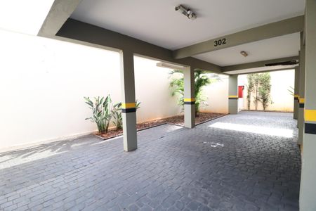 Garagem de apartamento para alugar com 3 quartos, 90m² em Tibery, Uberlândia