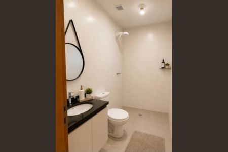 Banheiro de apartamento à venda com 1 quarto, 36m² em Vila Elze, São Paulo
