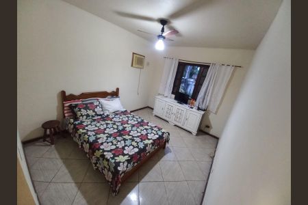 Quarto de casa para alugar com 2 quartos, 103m² em Itaupuaçu, Maricá