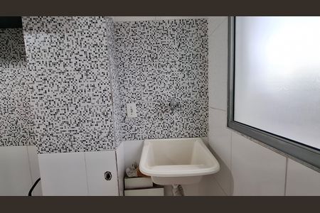 Área de Serviço de apartamento à venda com 2 quartos, 50m² em Parque São Vicente, Santo André