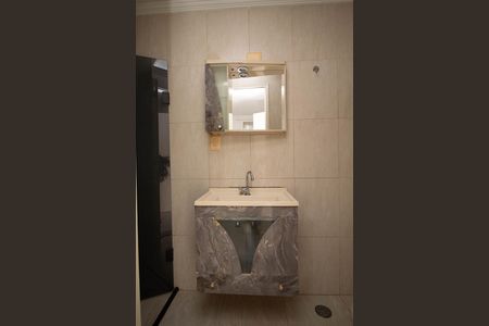 Banheiro da Suíte de casa para alugar com 2 quartos, 149m² em Vila Rosalia, Guarulhos