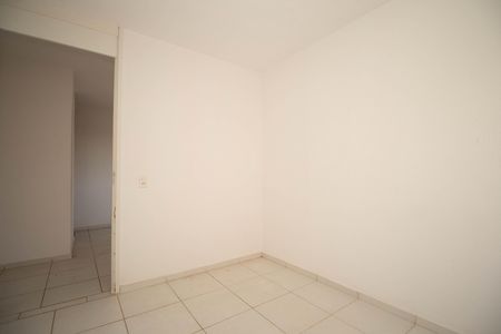Quarto 1 de apartamento para alugar com 2 quartos, 46m² em Paranoa, Brasília