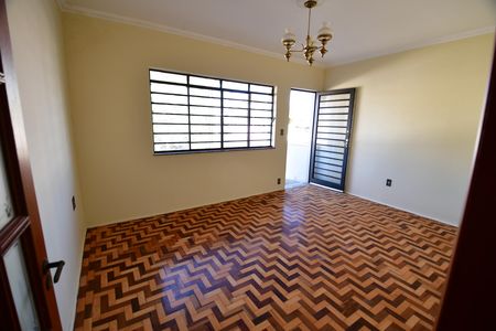 Sala de casa à venda com 3 quartos, 223m² em Jardim Chapadão, Campinas