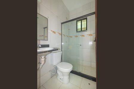 Banheiro de casa para alugar com 2 quartos, 50m² em Campo Grande, Rio de Janeiro