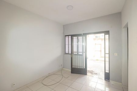 Casa para alugar com 2 quartos, 50m² em Campo Grande, Rio de Janeiro