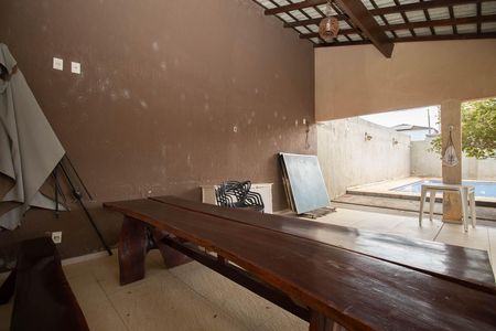 Varanda de casa à venda com 3 quartos, 360m² em Setor Habitacional Vicente Pires, Brasília
